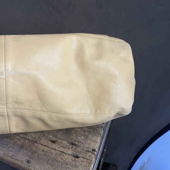 Vintage Coach Soho Duffle 4082 Tote Shoulder Bag Chamois Yellow 1996 Leather - Picture 12 of 14